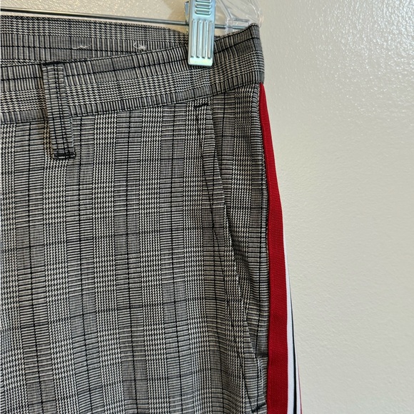Ninth Hall Highland Zumiez Gray/Black Plaid Chino Pants w/Red Stripe - Men's 32W - Picture 3 of 13